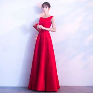 Toast clothing bride 2017 new winter fashion banquet Korean version of the long engagement engagement red evening dress was thin woman
