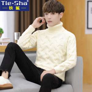 Korean version of the body sweater men 2017 autumn new youth round neck thin section sweater student sweater shirt