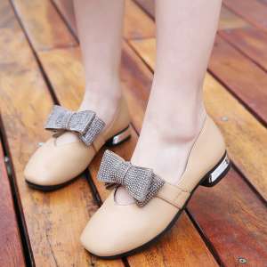 أحذية الفتيات 2018 ربيع جديد أزياء الكورية البرية البازلاء حذاء الأميرة حذاء فتاة واحدة أحذية الجدة الطفل