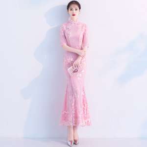 Cheongsam 2018 ฤดูใบไม้ร่วงใหม่ส่วนยาวชุดสไตล์จีนบางชุดเจ้าสาวจัดเลี้ยงแฟชั่น fishtail เจ้าภาพ